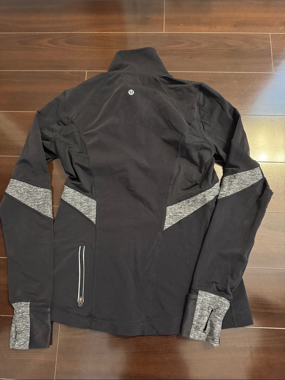 Lululemon pullover - Picture 2 of 2